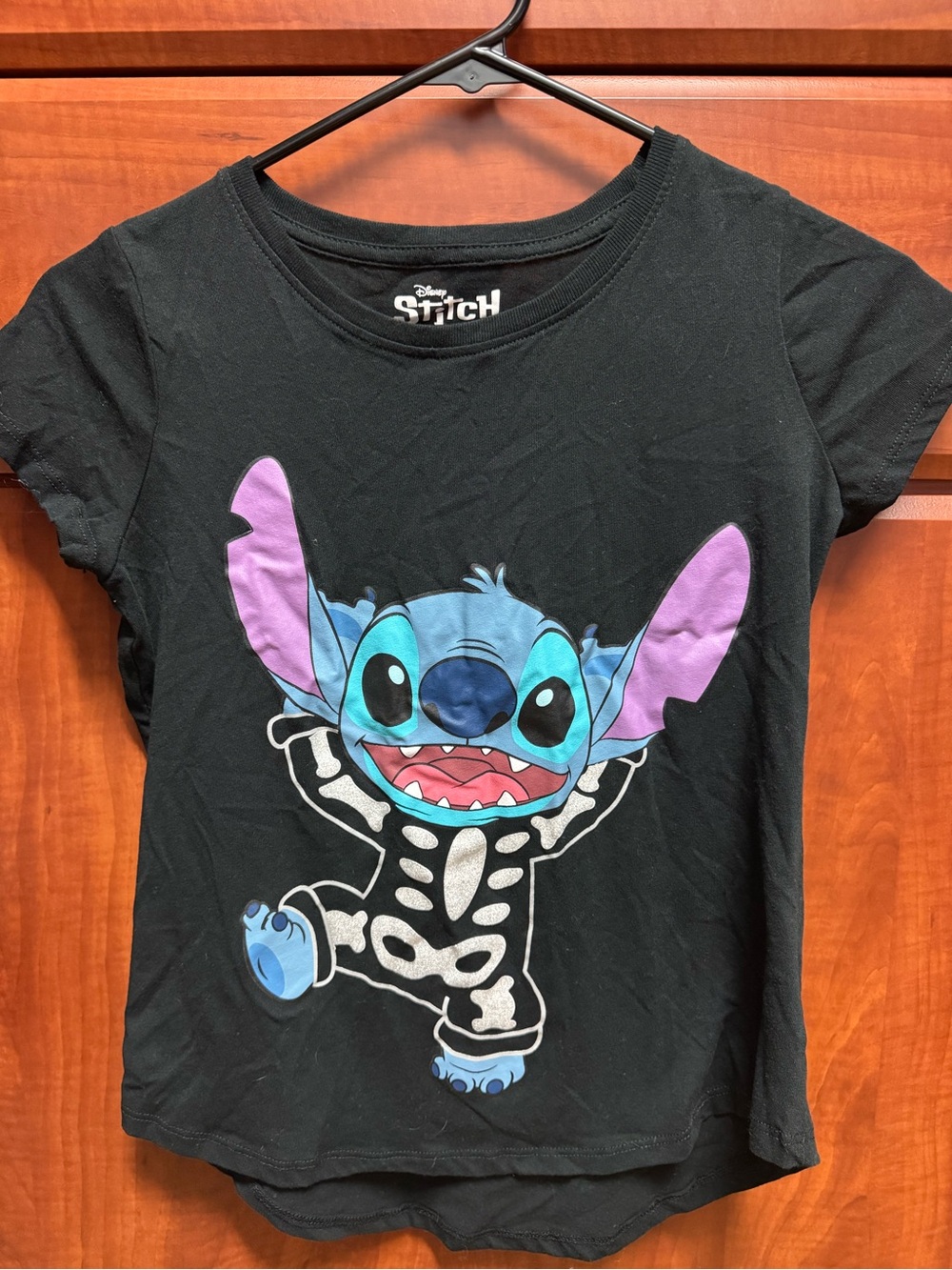 Disney Kids Tee with Stitch Graphic XL 14/16